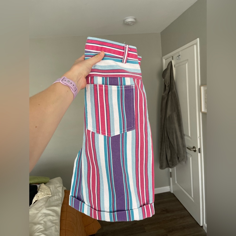 Vintage Mom Shorts